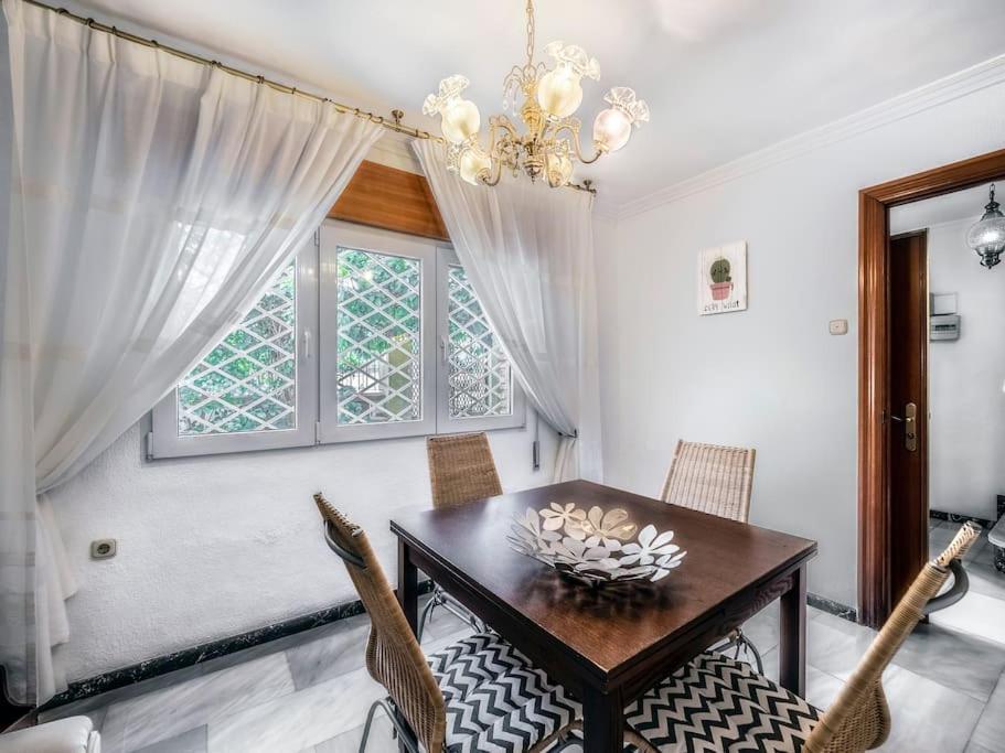 Villa Casa Limonero Con Parking Gratis Junto A Centro Historico Granada Esterno foto